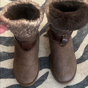 Australia Luxe Collective Brown Winter Boots Fur Buckle Strap Pull On Women Sz 9
